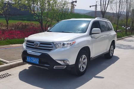 白银二手丰田汉兰达 2013款 2.7L 自动 两驱 紫金版 5座