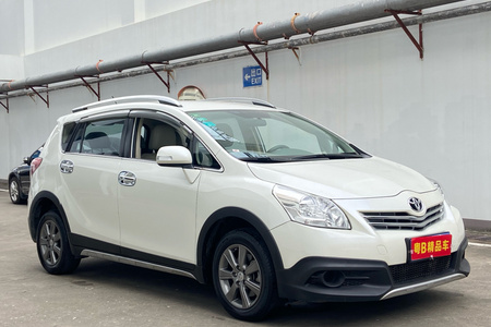 深圳二手丰田逸致 2015款 1.8L CVT 180E 跨界版 5座