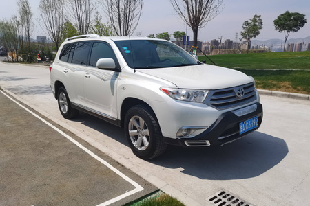 白银二手丰田汉兰达 2013款 2.7L 自动 两驱 紫金版 5座