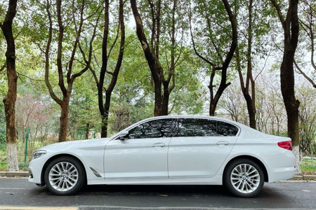 巴中二手宝马5系 2020款 530Li 行政型 M运动套装
